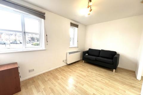 Studio to rent, John Williams Close, London , SE14