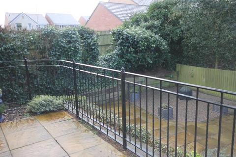 4 bedroom end of terrace house to rent, Stafford Road, TF10 7RA