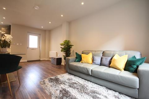 4 bedroom townhouse to rent, Moreton Street, Jewellery Quarter, B1