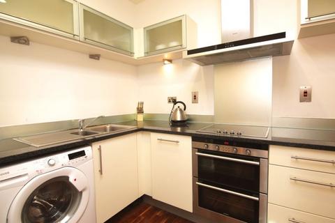 1 bedroom apartment to rent - South Quay Square, Canary Wharf
