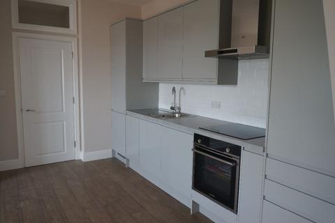 2 bedroom apartment to rent, Petunia Court, New Malden KT3