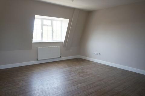 2 bedroom apartment to rent, Petunia Court, New Malden KT3