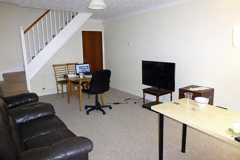 2 bedroom townhouse to rent, Wallace St. Spital Tongues, NEWCASTLE UPON TYNE NE2