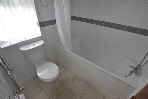 2 bedroom flat to rent, Church Lane, Leytonstone