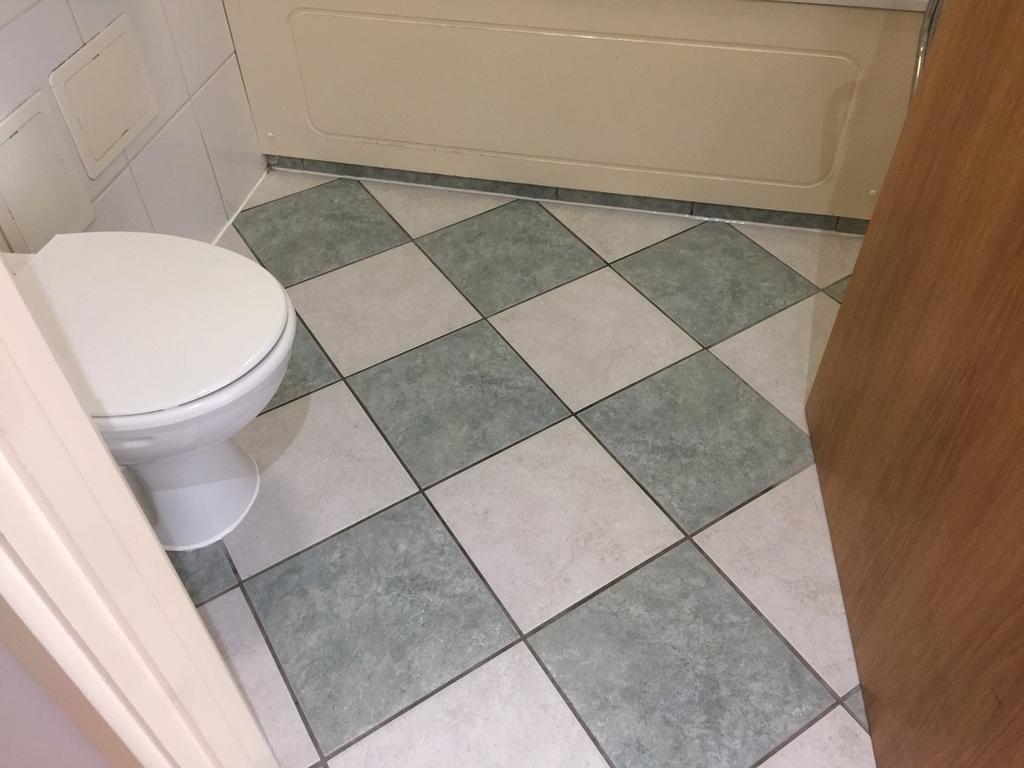 Apartment in Plymouth - More