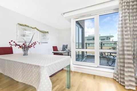 2 bedroom apartment for sale - Warren House, Beckford Close, London W14