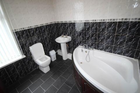 1 bedroom in a house share to rent - Little Horton Lane, , Bradford