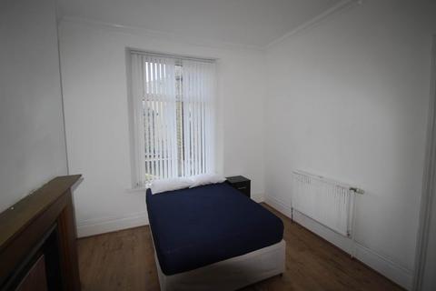 1 bedroom in a house share to rent, Little Horton Lane, , Bradford