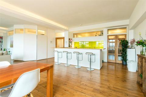 2 bedroom apartment for sale, St John Street, EC1V