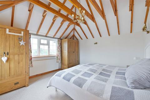 4 bedroom detached house to rent, Stanley Hill Avenue, Amersham, Buckinghamshire, HP7