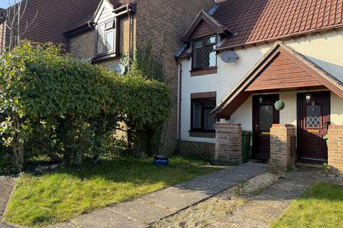 2 bedroom house to rent, Whiteley  Suffolk Drive  Unfurnished