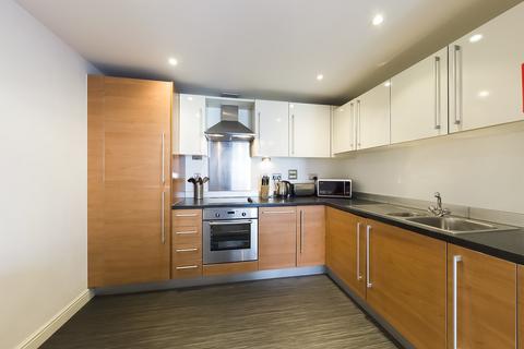 2 bedroom apartment to rent, Morgan House, Pound Hill