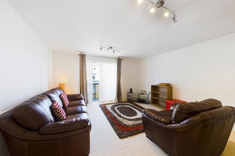 2 bedroom apartment to rent, Morgan House, Pound Hill
