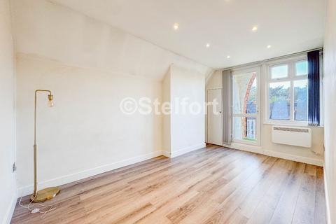 undefined, Archway Road, London, N6