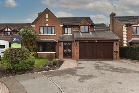 4 bedroom detached house to rent, Aylesby Close, Knutsford