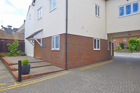1 bedroom apartment to rent, High Street, 5 Twyford Court