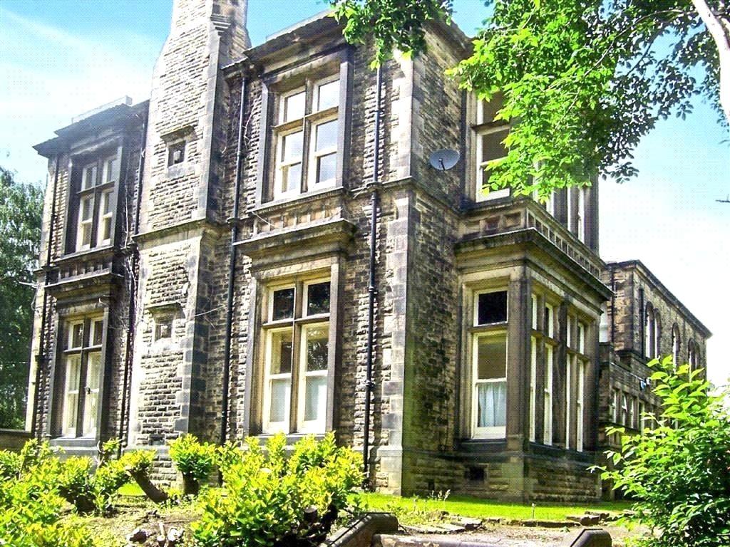 Birkby Hall Road, Birkby, Huddersfield, HD2 1 bed apartment £600 pcm