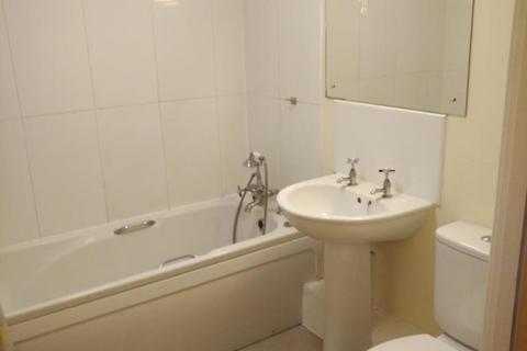 2 bedroom apartment to rent, St Peters Crt, New Charlotte Street, Bristol, BS3 4AS