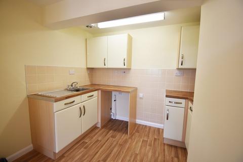 1 bedroom flat to rent, 14 School Lane, Leominster