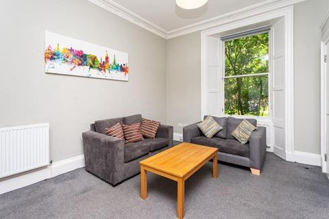 3 bedroom flat to rent, Montague Street, Newington, Edinburgh, EH8