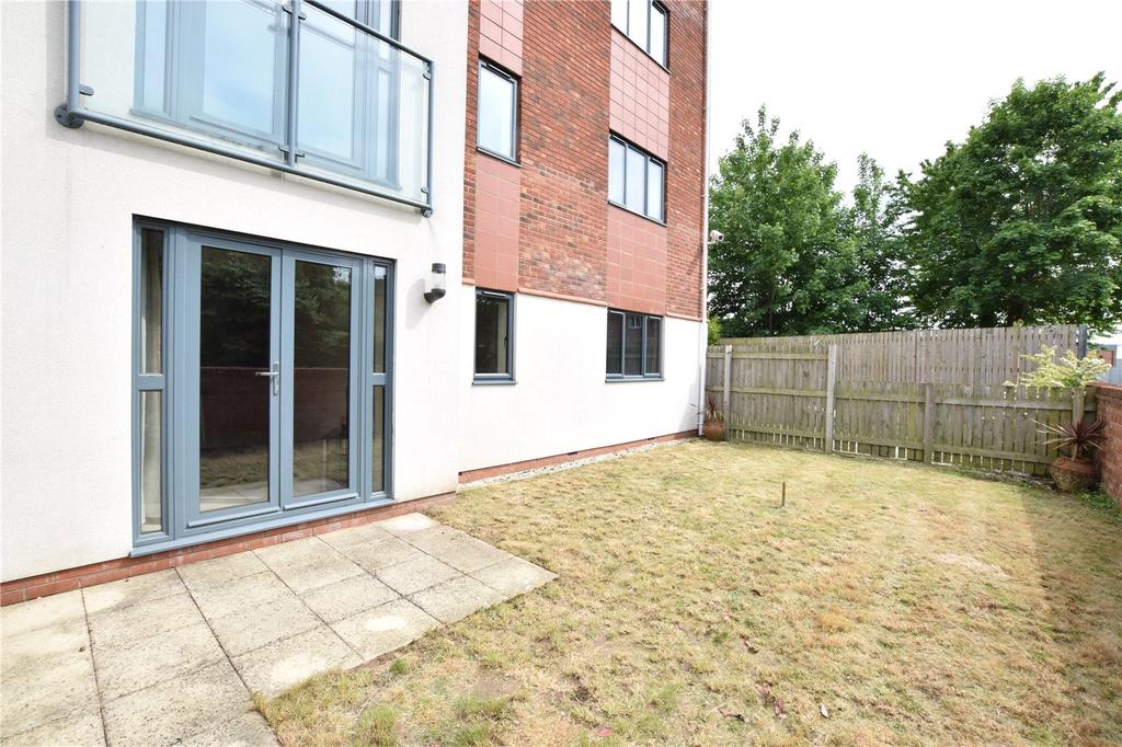 Castle Locks, Castle Road, Kidderminster, Worcestershire, DY11 2 bed