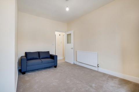 1 bedroom flat to rent, Woodstock road, Finsbury Park