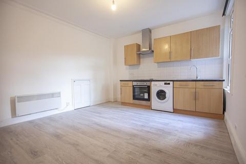 1 bedroom flat to rent, Chilton Road, Edgware, HA8