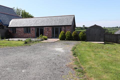 1 bedroom bungalow to rent, Landrends, Launceston, Cornwall, PL15