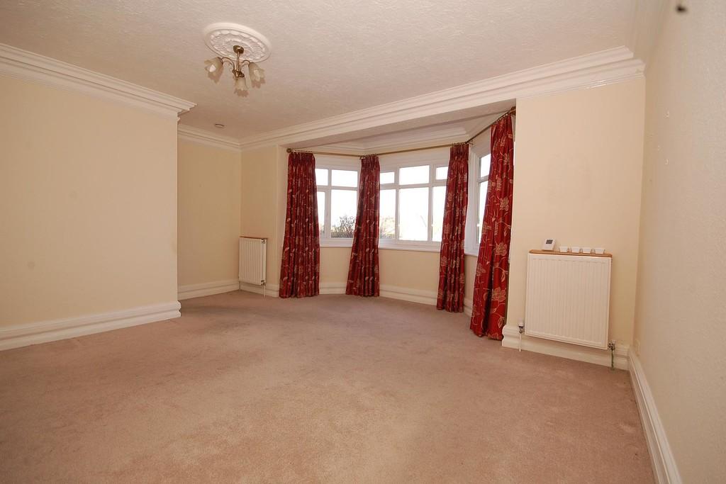 Abbey Road, Sheringham 2 bed apartment £135,000