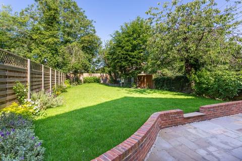 undefined, Little Chalfont