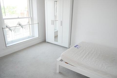 1 bedroom flat for sale, Stockport SK1