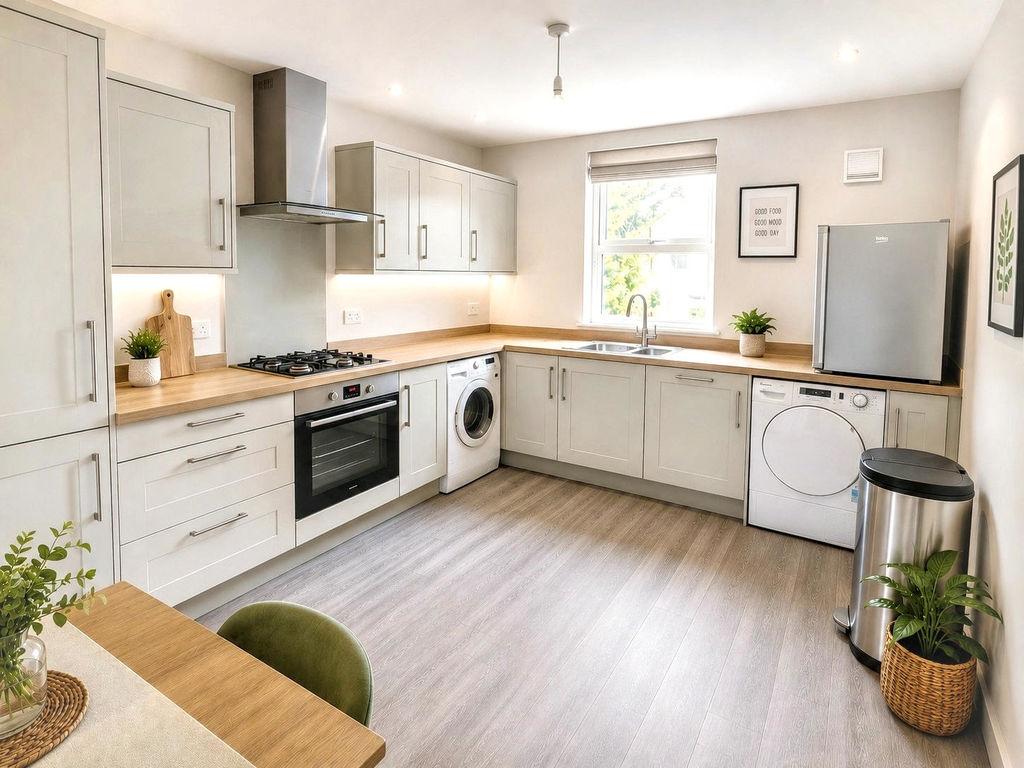 Apartment in Bournemouth - More