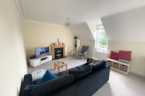 undefined, Delightful 2 bedroom apartment - £1350 pcm
