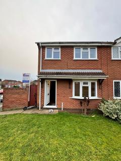 3 bedroom semi-detached house to rent - Galleywood Drive, Leicester, LE4 0NH