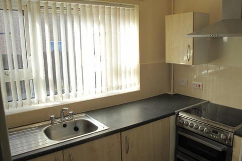 1 bedroom apartment to rent - Off Kingsland Road, Castleton