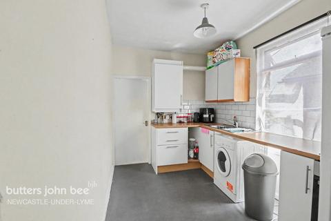 1 bedroom flat to rent, hartshill Road, Stoke on trent