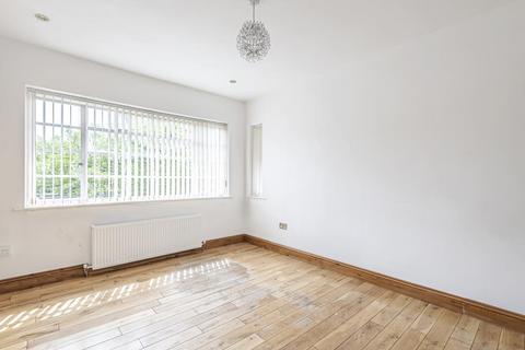 2 bedroom apartment to rent, Ossulton Way,  East Finchley,  N2