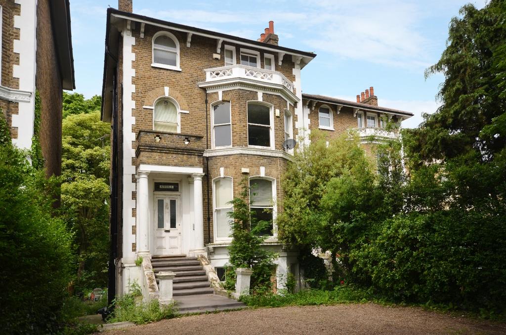 Burnt Ash Road Lee SE12 1 bed flat £1,250 pcm (£288 pw)