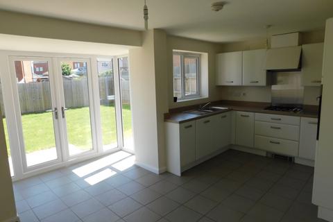 4 bedroom detached house to rent - Meadowbout Way, Shrewsbury
