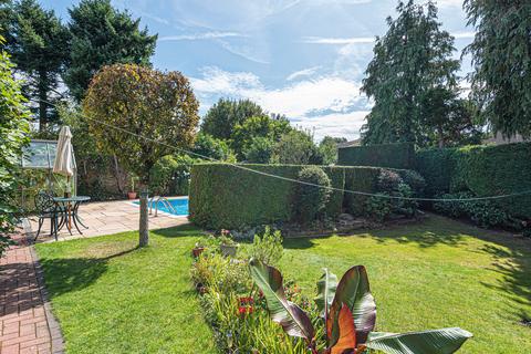 4 bedroom detached house for sale, Mandeville Close, Nascot Wood, Watford  WD17 4SF