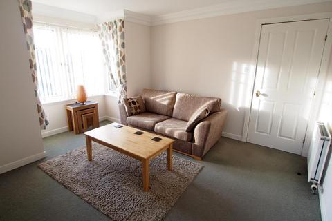 2 bedroom flat to rent, Thorngrove Place, Aberdeen, AB15