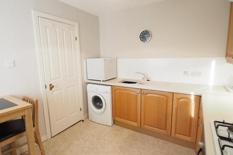 2 bedroom flat to rent, Thorngrove Place, Aberdeen, AB15