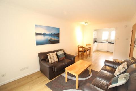 2 bedroom flat to rent - Ashvale Court, Second Floor, AB10