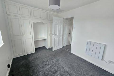 1 bedroom flat to rent, Warren Drive, Thurmaston, Leicester LE4