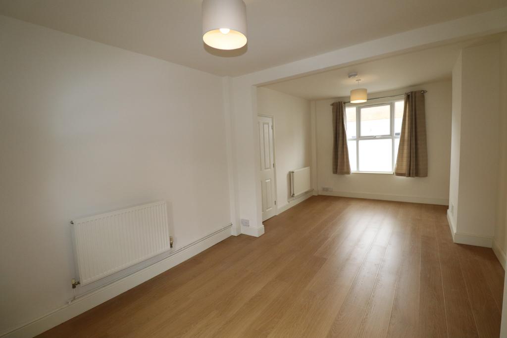 Living /Dining Room