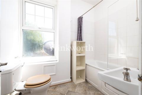 4 bedroom terraced house to rent, Russell Avenue, London, N22