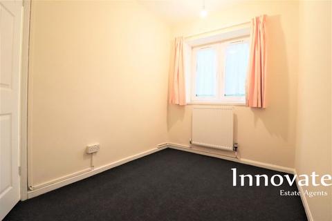 3 bedroom apartment to rent, Welsh House Farm Road, Birmingham B32