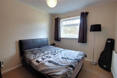 2 bedroom terraced house to rent, Withy Close, Trowbridge