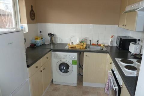 2 bedroom flat to rent, St Leonards