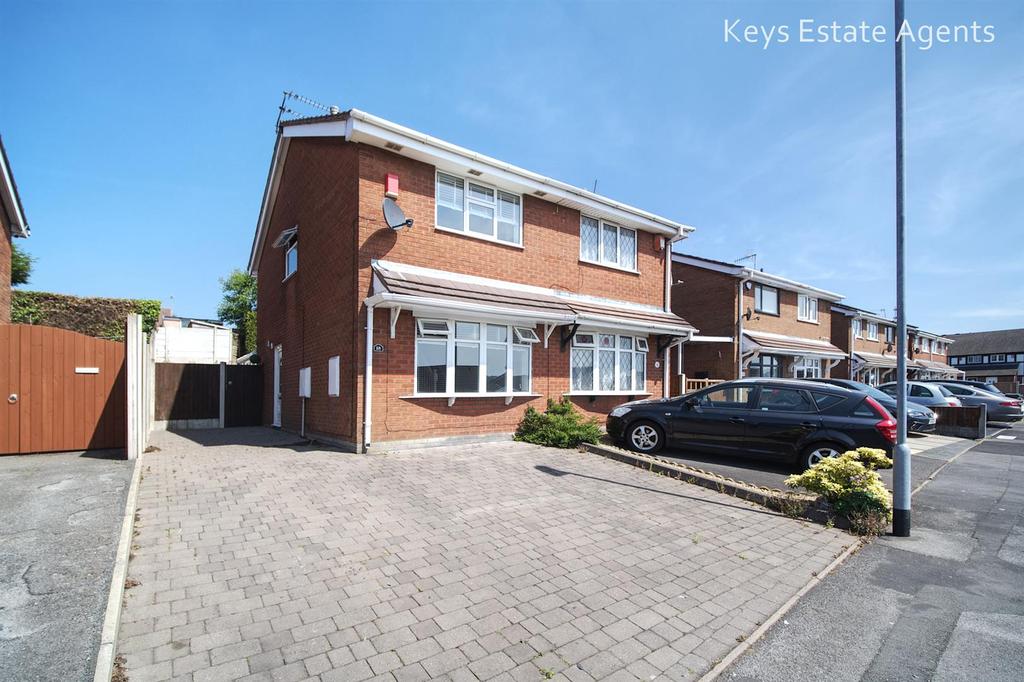 Fleckney Avenue, Meir Hay 2 bed semidetached house £135,000